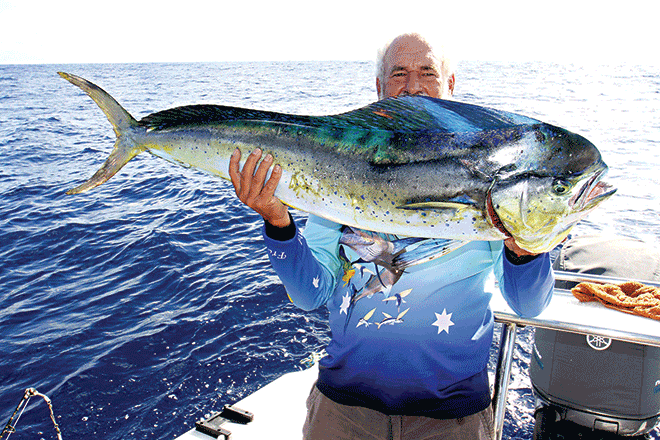 trolling for dolphinfish cape moreton